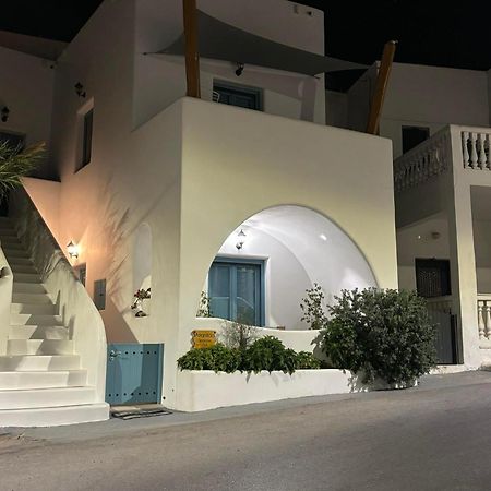 Atlantida Spacious Flat Fira  Extérieur photo