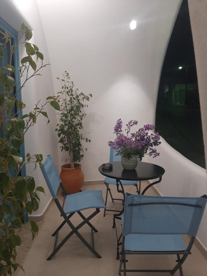 Atlantida Spacious Flat Fira  Extérieur photo