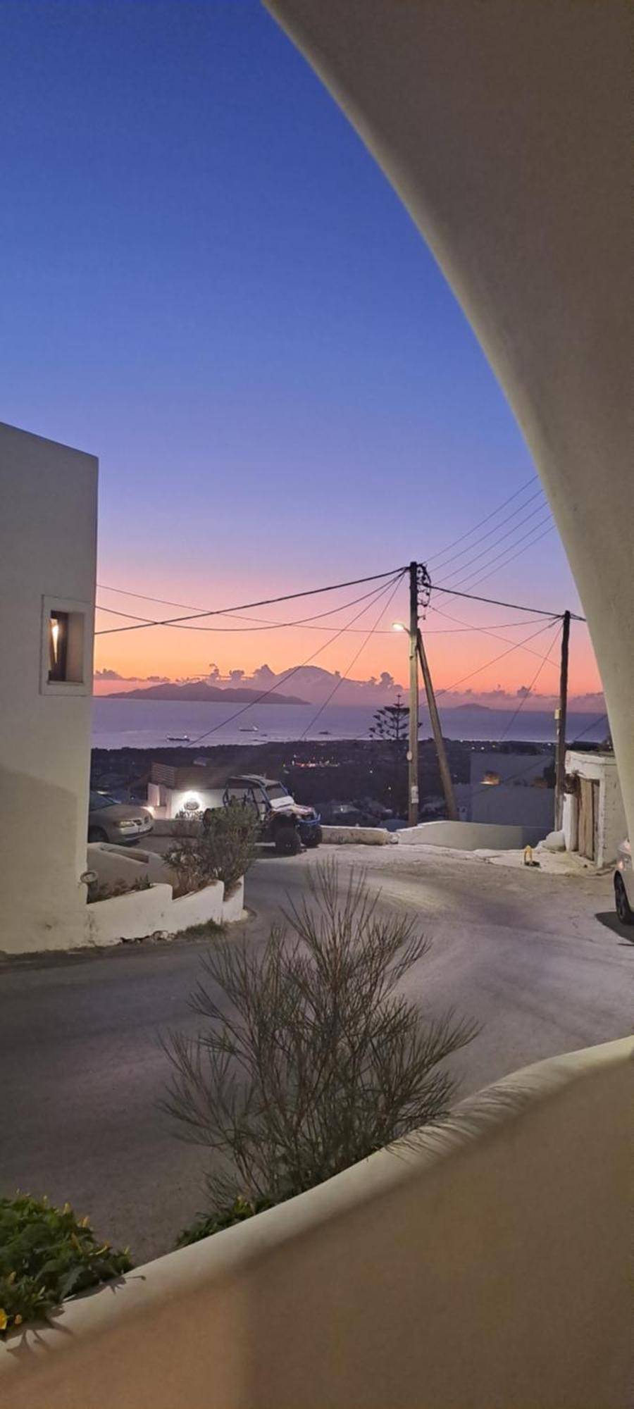 Atlantida Spacious Flat Fira  Extérieur photo