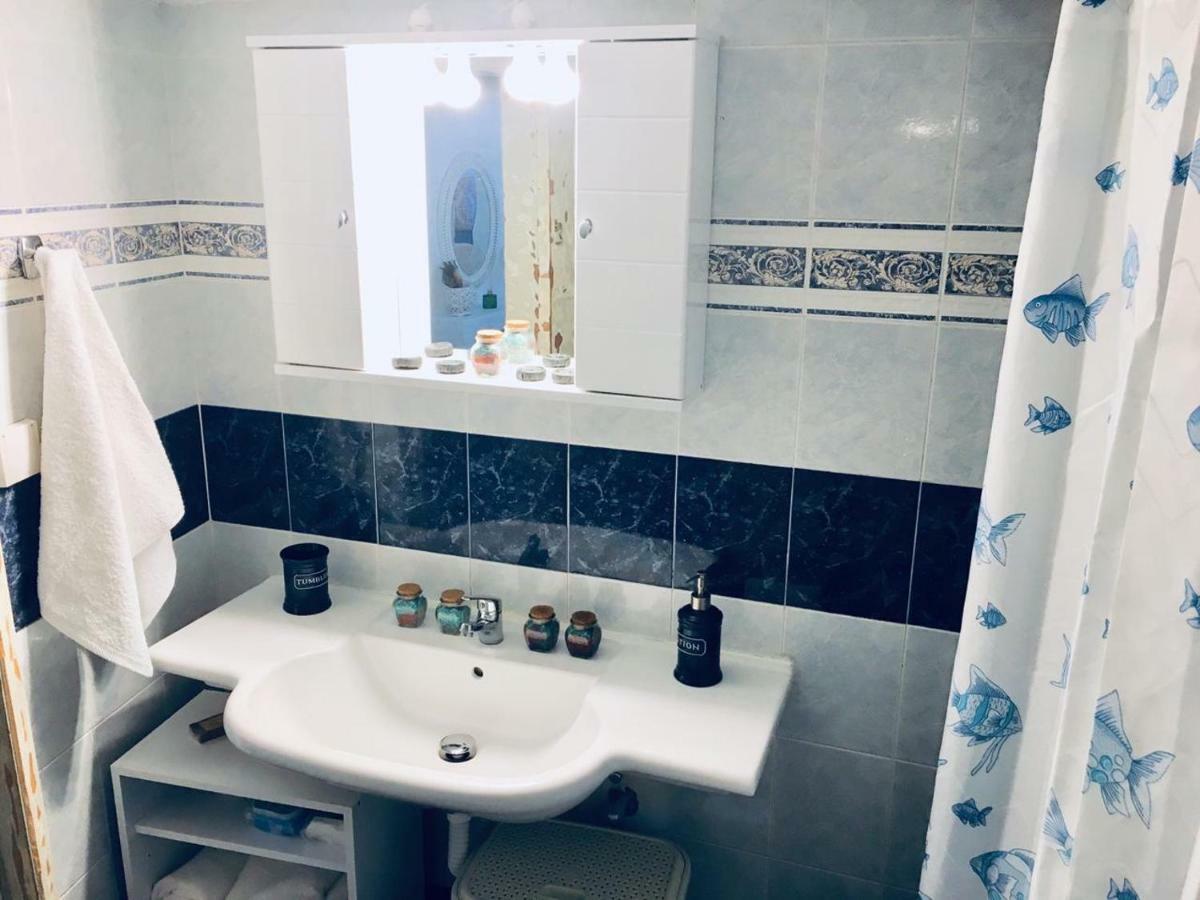 Atlantida Spacious Flat Fira  Extérieur photo